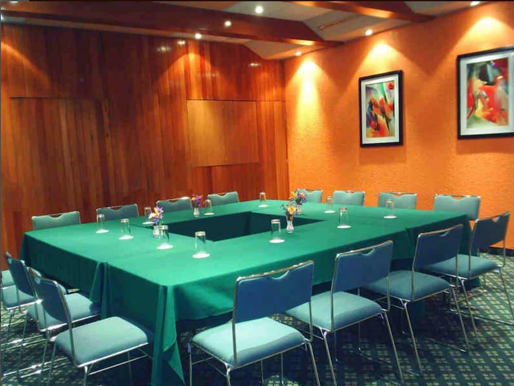 Segovia Regency Hotel Kota Meksiko Bagian luar foto